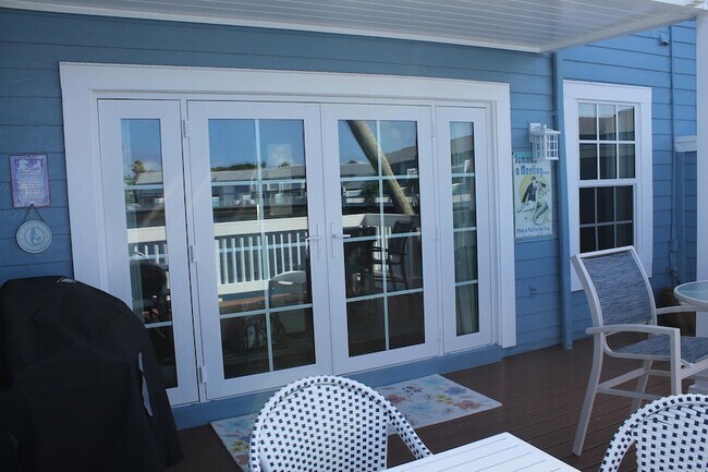 Building Photo - 1120 Ocean Dunes Cir