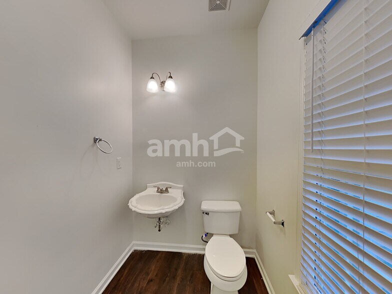 Building Photo - 1440 Stoney Field Pl