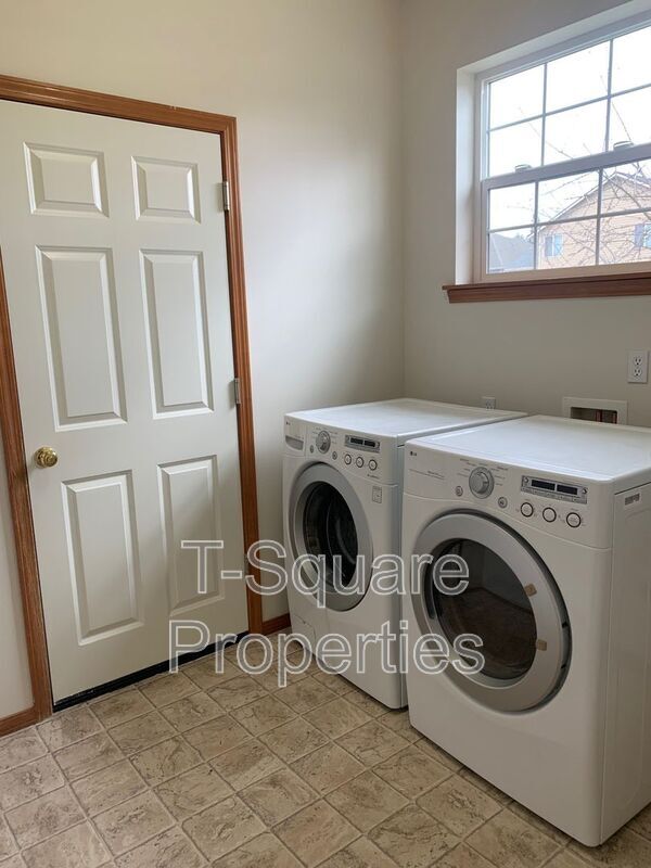 Building Photo - 1929 144th Pl SW