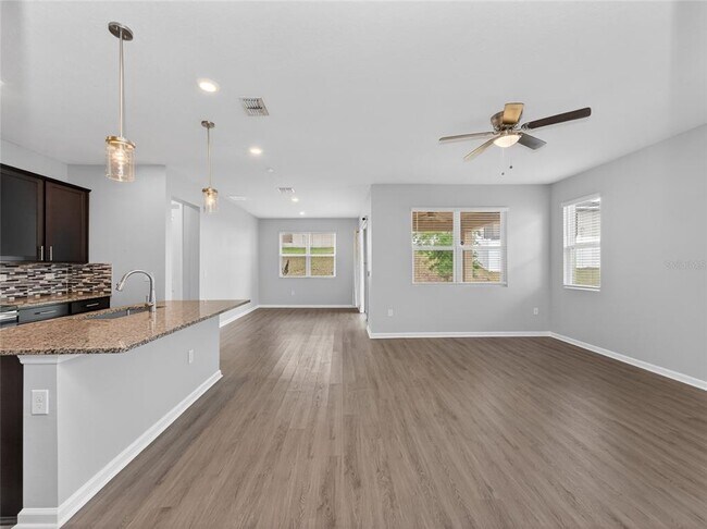 Building Photo - 8053 Cherrystone St