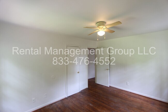 Building Photo - 1345 Glenwood St NW