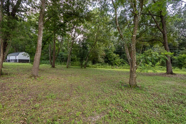 Building Photo - 15451 NW 121st Pl