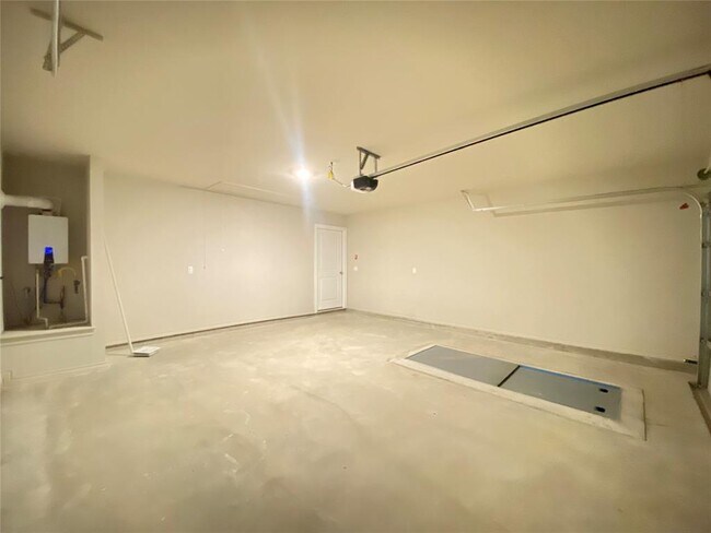Building Photo - 7413 E 156th Pl S