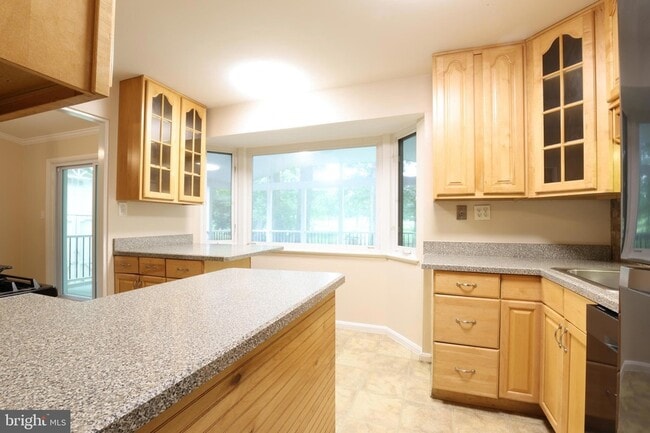 Building Photo - 9704 St Andrews Dr