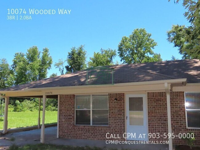 Building Photo - 10074 Wooded Way