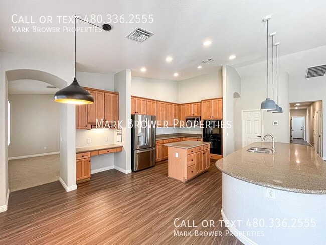 Building Photo - 1181 E Hawken Way