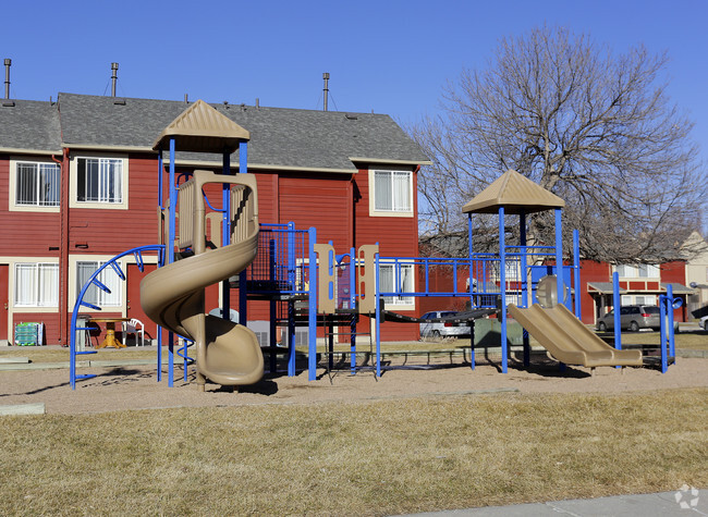 Building Photo - Residences at Willow Park