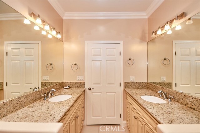 Building Photo - 5300 Emerywood Dr