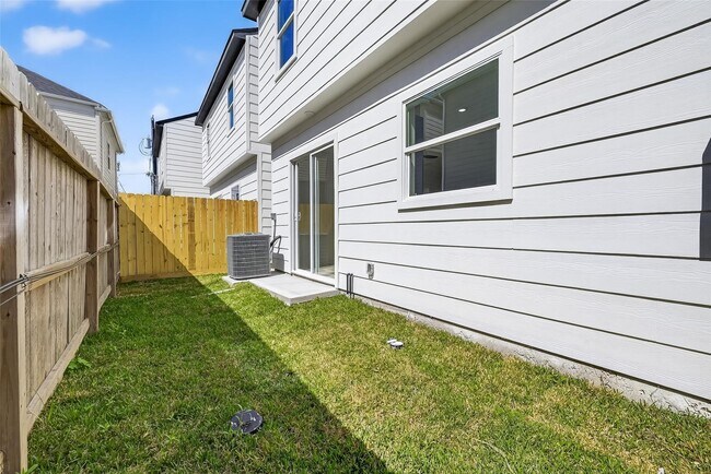 Building Photo - 971 Highland Lgt Ln