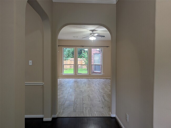 Building Photo - 22403 Bellows Bend Dr
