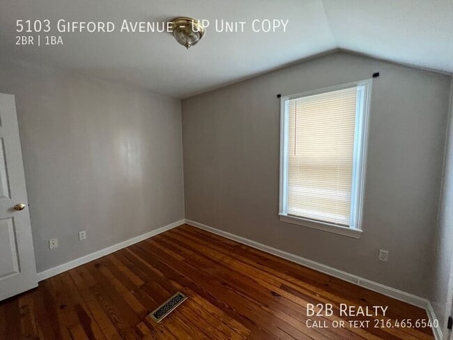 Building Photo - 5103 Gifford Ave