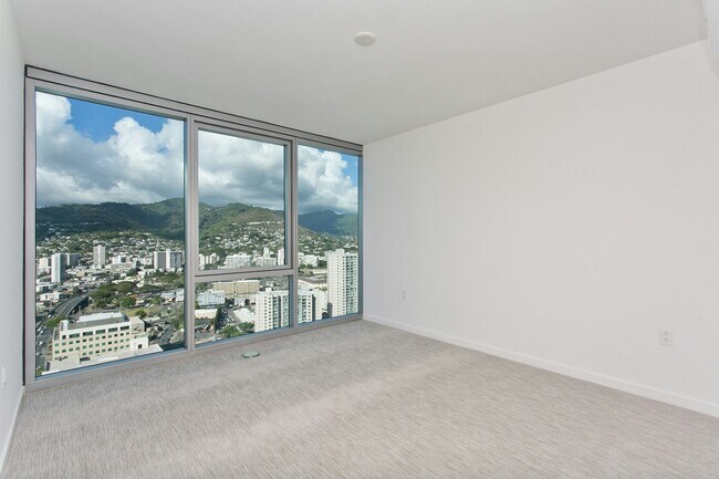 Building Photo - 1515 Liona St