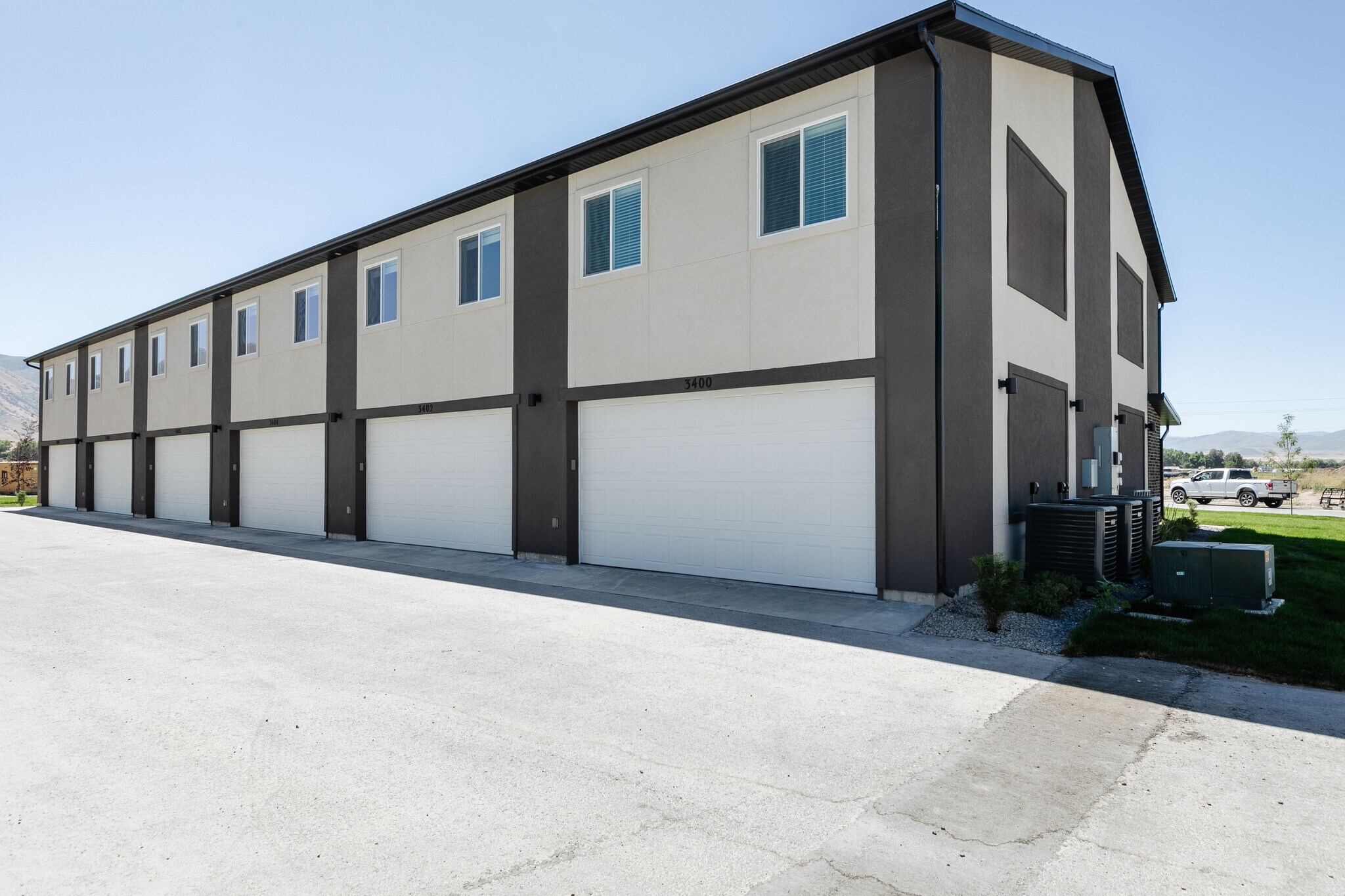 Building Photo - Nibley Towns