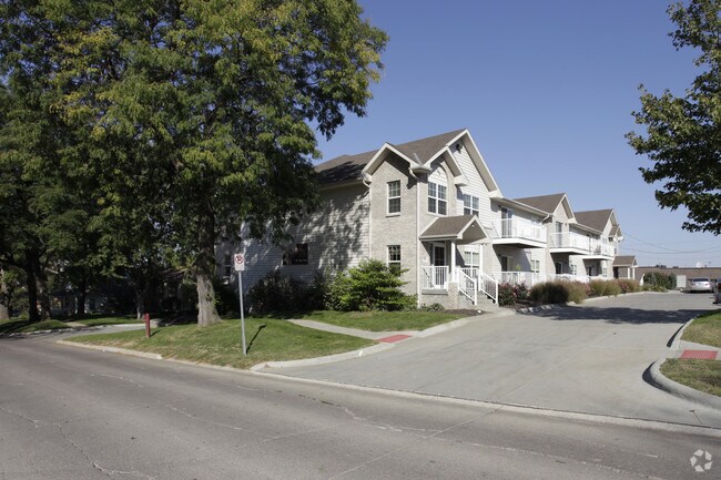 Building Photo - Sophies Place Apartments