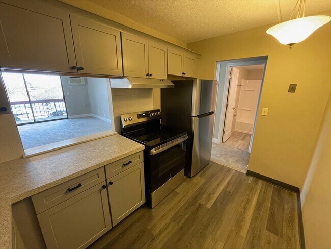 Building Photo - 59 Cambridge Rd