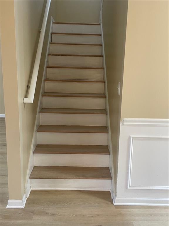 Building Photo - 1265 Wondering Way