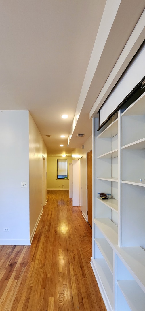 Building Photo - 832 Seward St