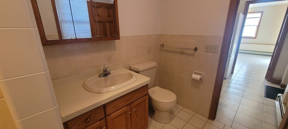 Building Photo - 15 Landers Rd