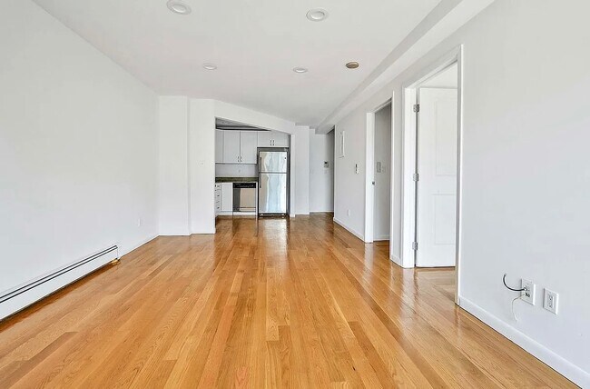 Building Photo - 25-47 23rd St
