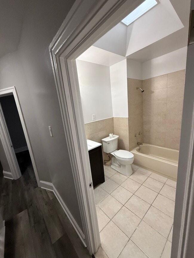 Building Photo - Beautiful three bedroom townhome available in Somerdale