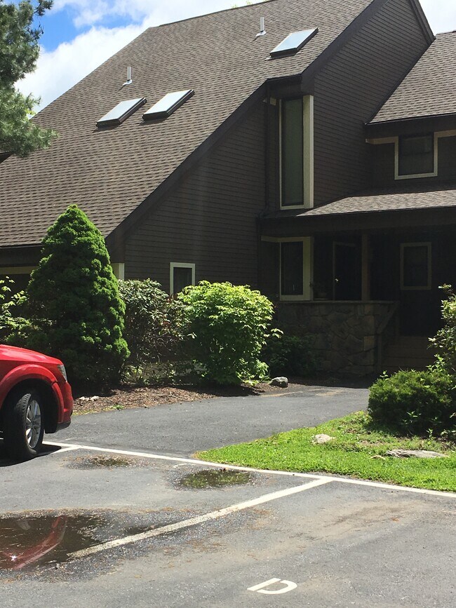 39B Skyview Dr 39B Skyview Dr East Stroudsburg PA 18302 Apartment Finder