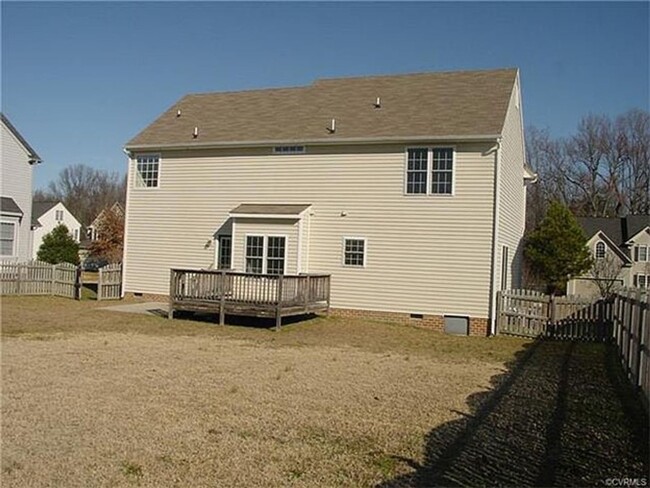 Building Photo - SPACIOUS 4 BEDROOM 2.5 BATH HOME IN GLEN A...