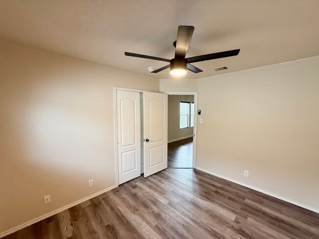 Building Photo - 3-bed 2.5bath home near Seaworld