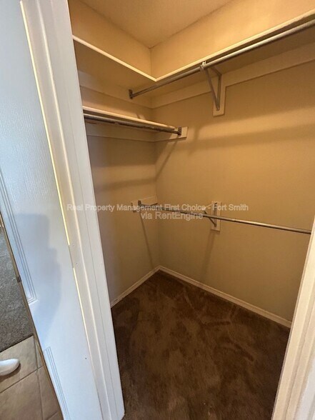 Building Photo - 775 Mt Harmony Rd