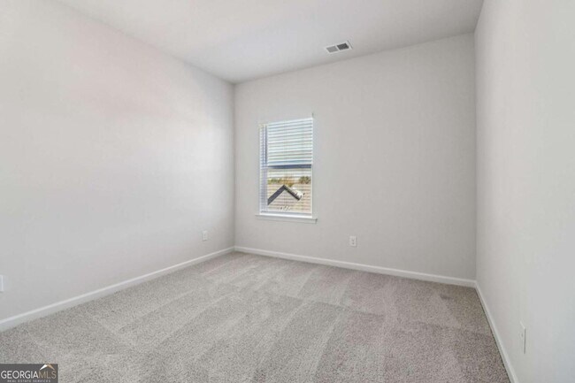 Building Photo - 708 Shetland Trl