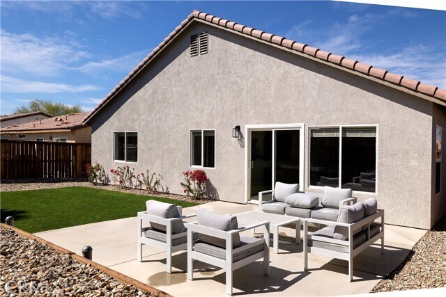 Building Photo - 83437 Agua Blanca St