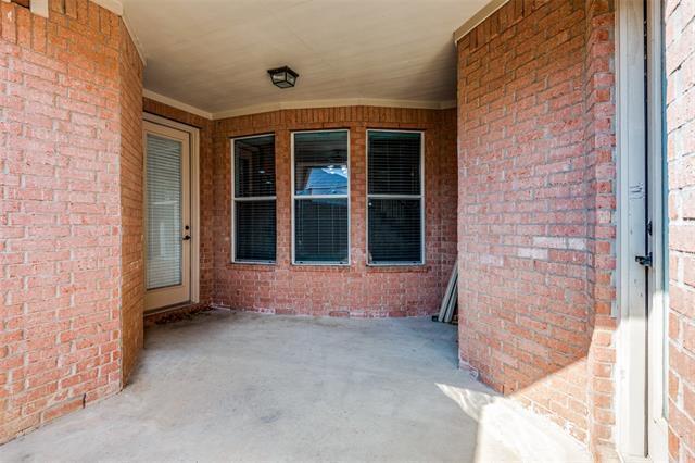 Building Photo - 11233 Seguin Dr