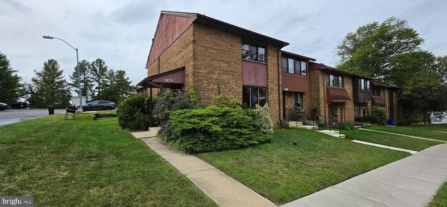 Building Photo - 5870 Chipwood Ct