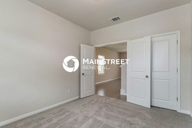 Building Photo - 3 Bedroom Pet-Friendly Home in Hutto, TX w...