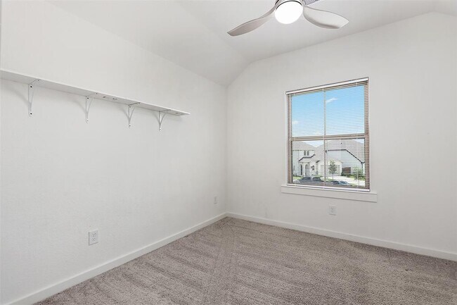 Building Photo - 3305 Cornflower Coast Ct