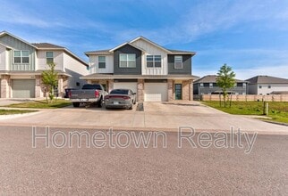 Building Photo - 8921 NW 109th Terrace