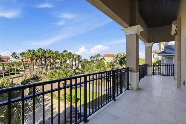 Building Photo - 340 Ocean Crest Dr