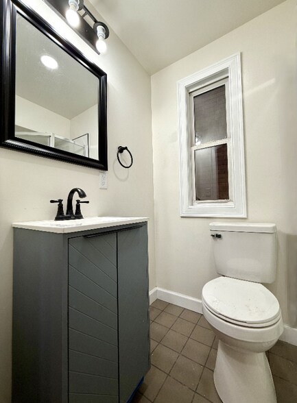 Building Photo - 5416 Black St