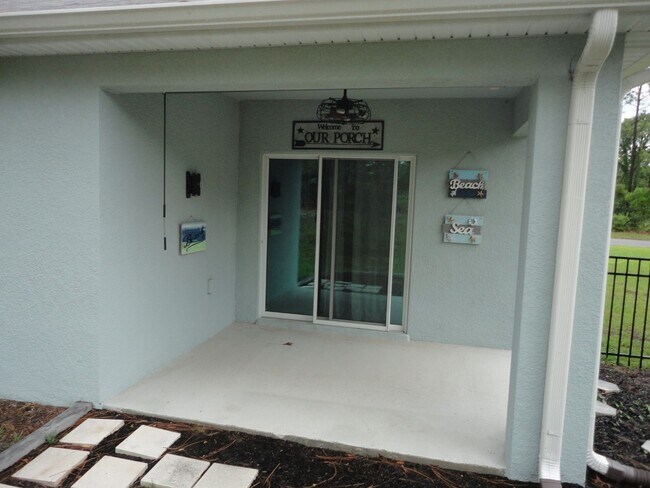 Building Photo - 216 Hickory Crse Trl