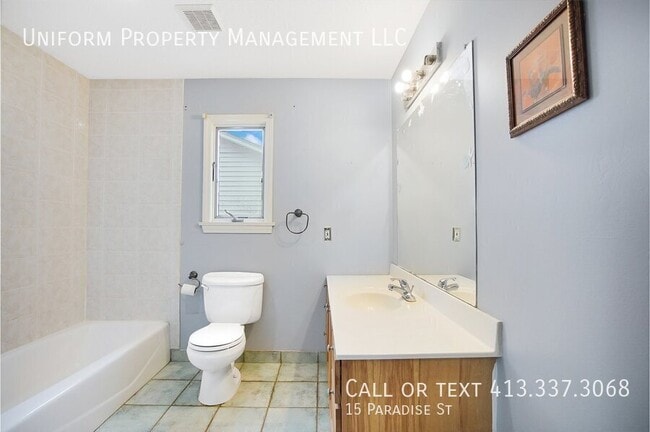 Building Photo - 15 Paradise St