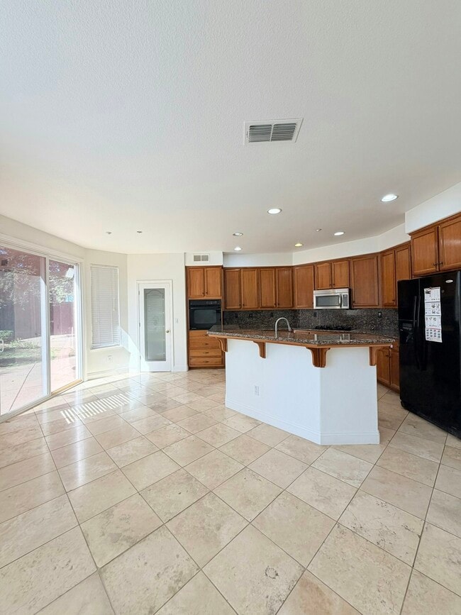 Building Photo - 1208 Landover Ct