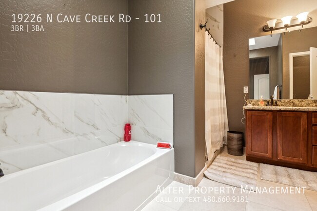 Building Photo - 19226 N Cave Creek Rd