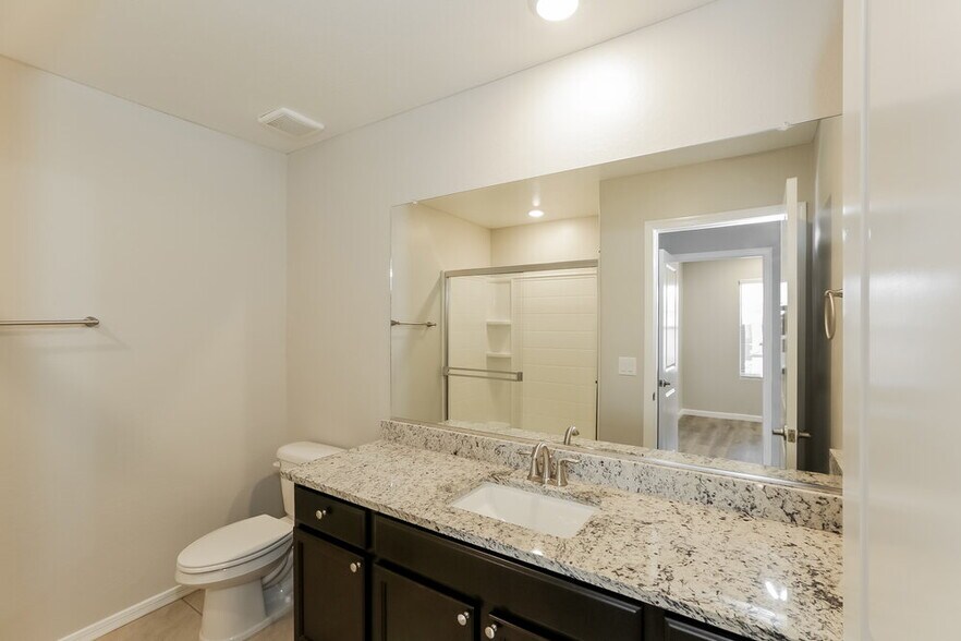 Building Photo - 8039 W Agora Ln