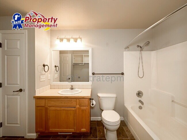 Building Photo - 10042 W Garverdale Ln