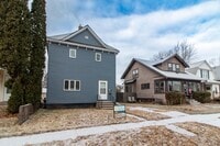 Building Photo - Available June 1st - RECENTLY REFRESHED 2 BED/1 BATH