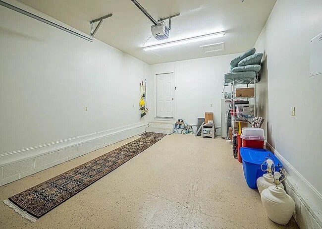 Building Photo - 581 Cedar Creek Rd