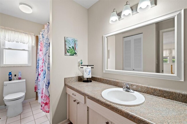 Building Photo - 301 Faircross Cir