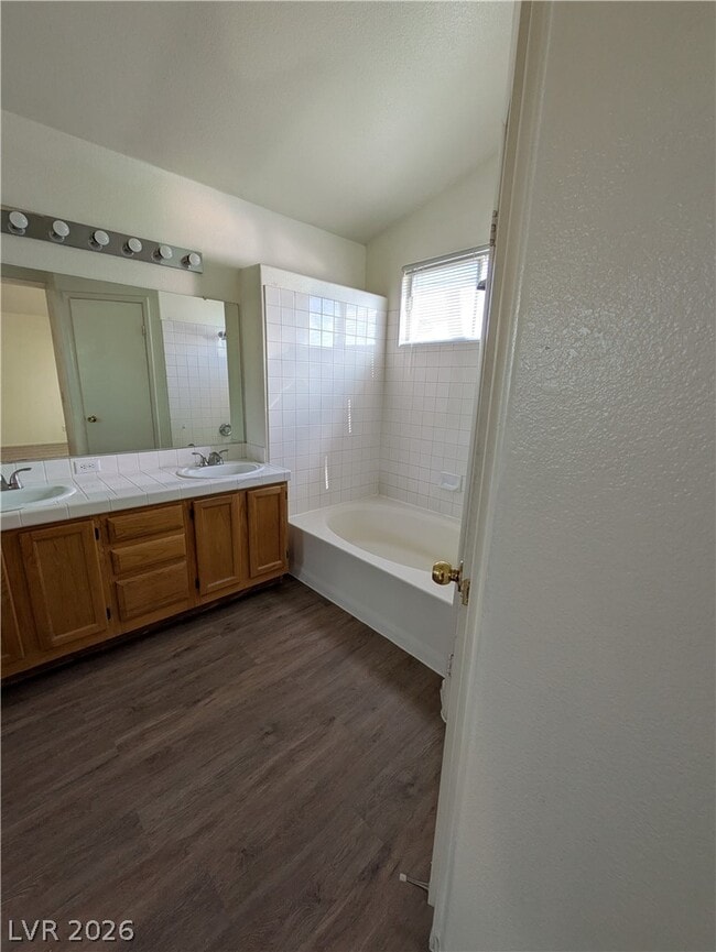 Building Photo - 2462 Cavern Cove Way