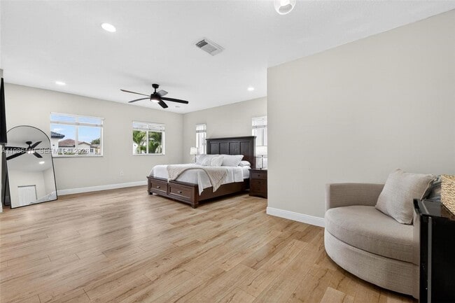 Building Photo - 15874 SW 138th Terrace