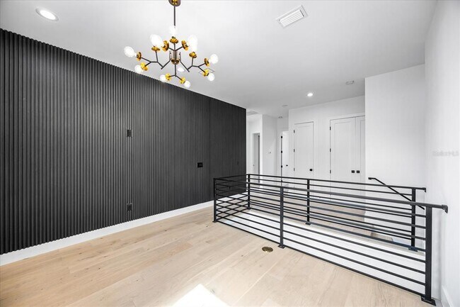 Building Photo - 3601 W Platt St