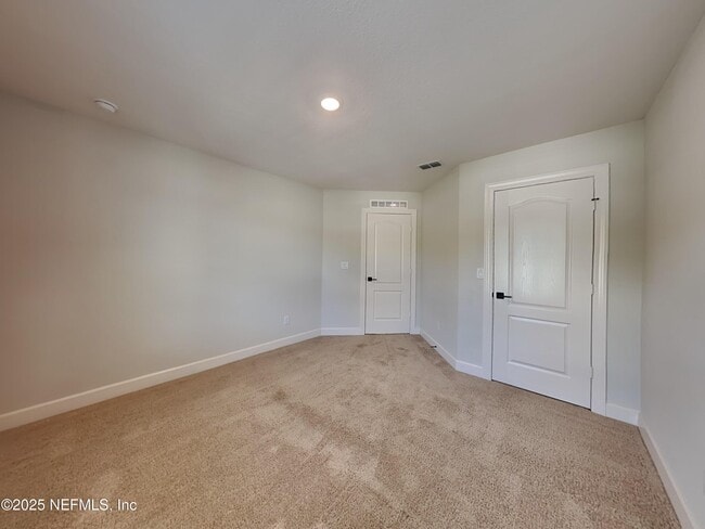 Building Photo - 895 Morgans Treasure Rd